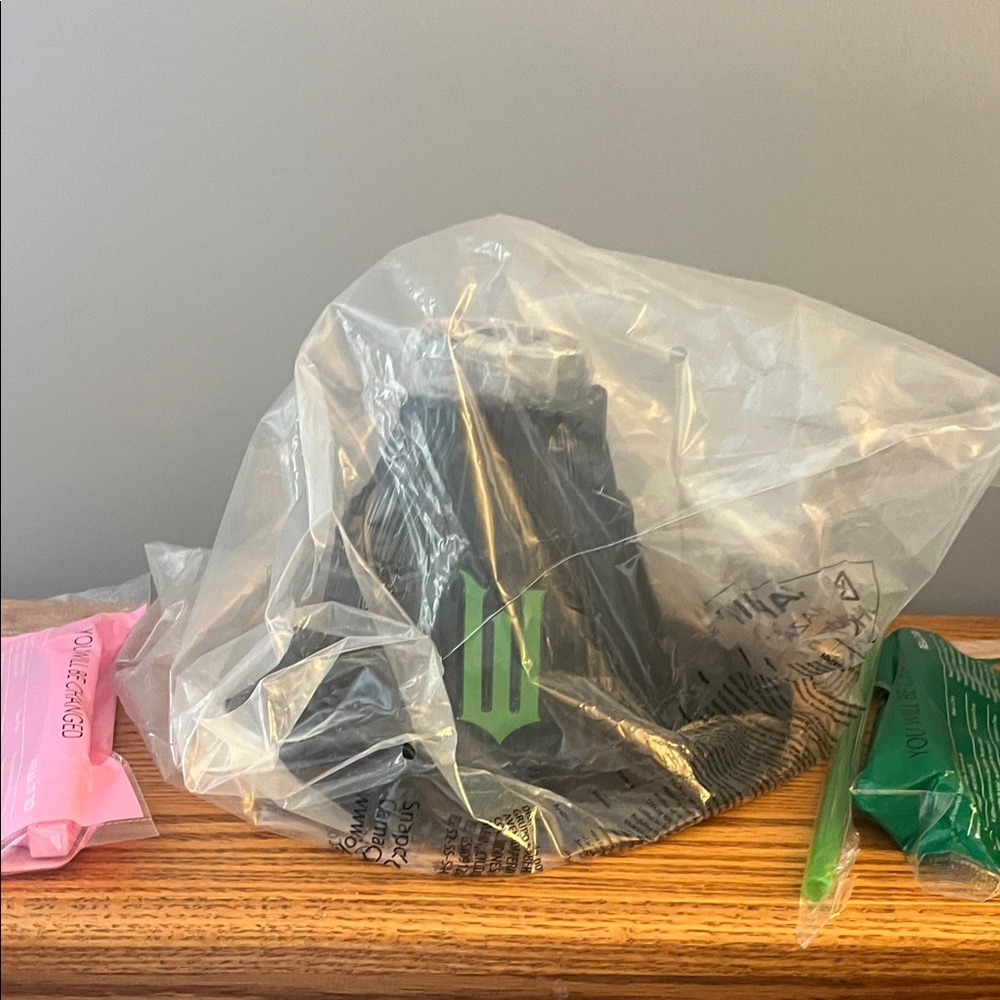 Black and Green wicked cup in Plastic Packaging with 2 3d glasses
